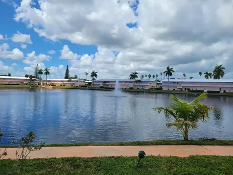 1015 SW 11th Avenue Hallandale Beach FL 33009