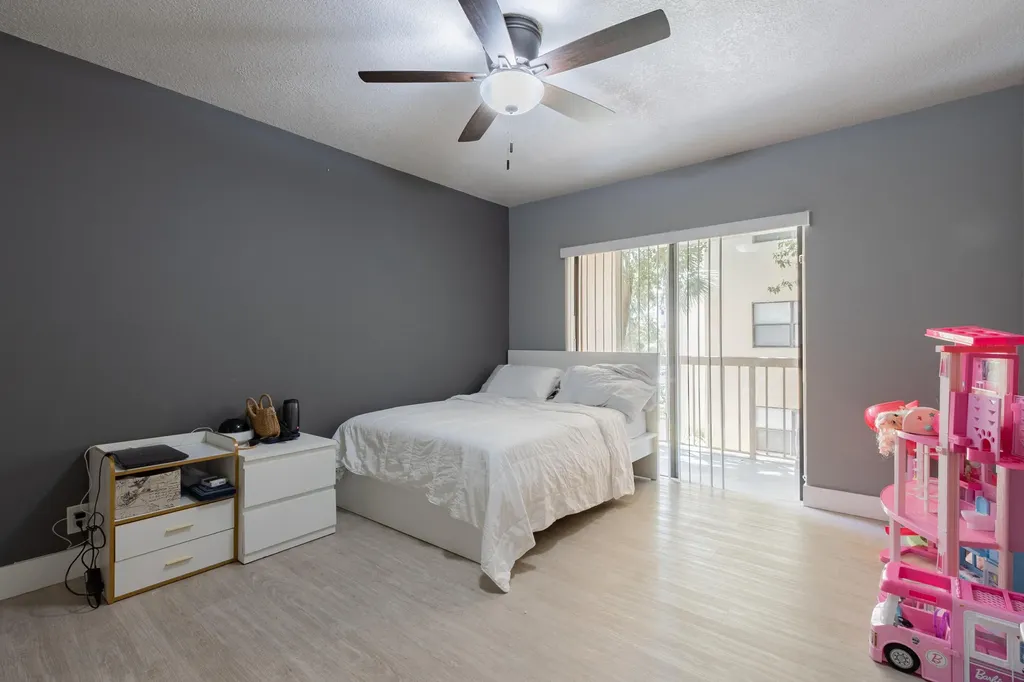8100 Geneva Court Doral FL 33166