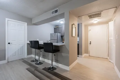 8100 Geneva Court Doral FL 33166