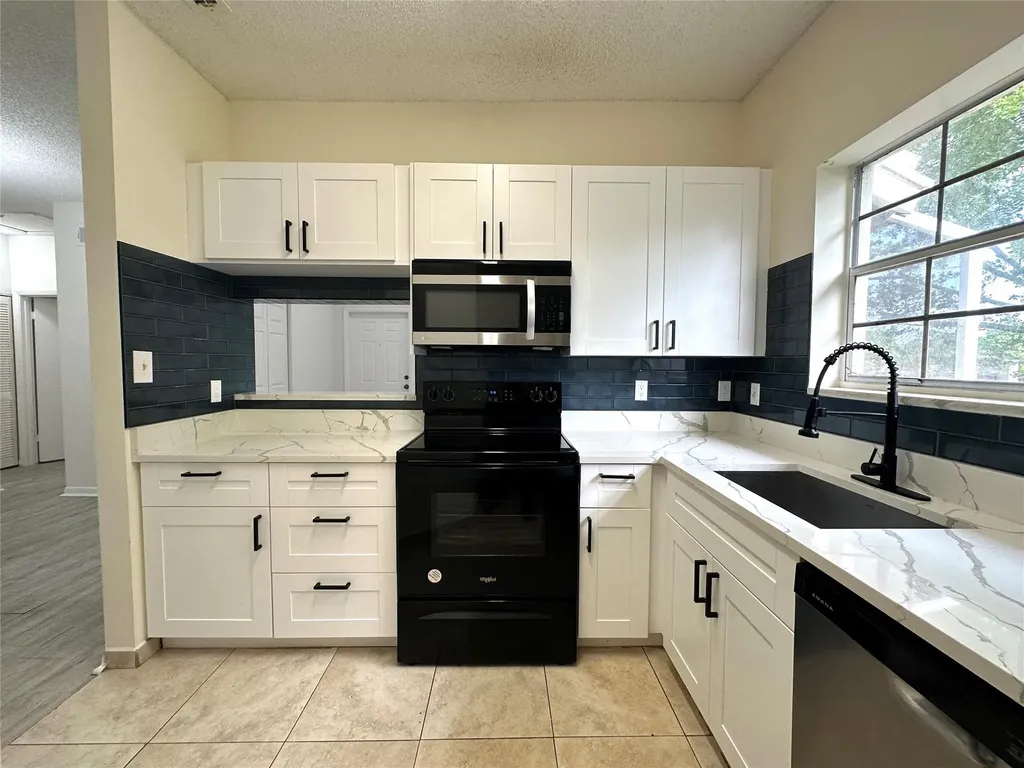641 Cypress Lake Boulevard Pompano Beach FL 33064