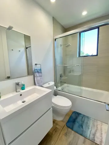 348 Balboa Street Hollywood FL 33019