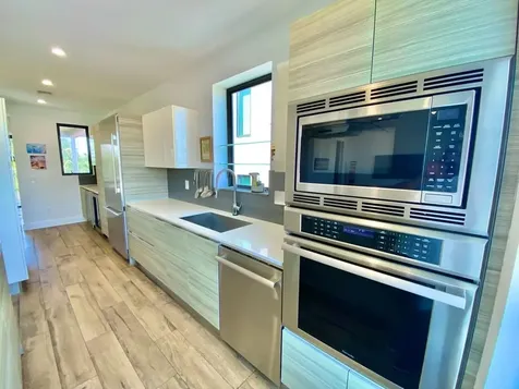 348 Balboa Street Hollywood FL 33019