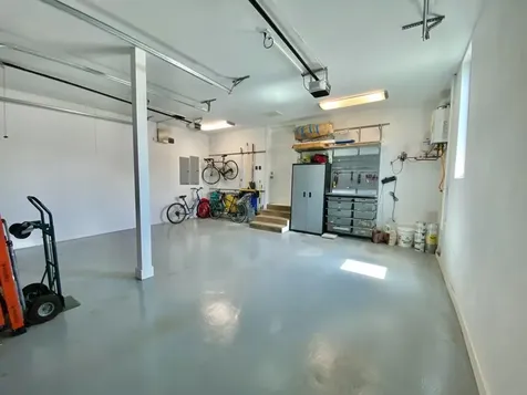 348 Balboa Street Hollywood FL 33019
