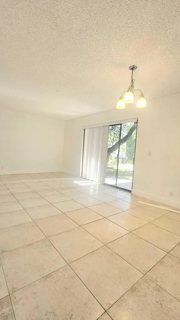 1641 Balfour Point Drive West Palm Beach FL 33411