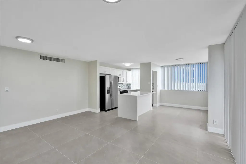 4222 Inverrary Boulevard Lauderhill FL 33319