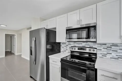 4222 Inverrary Boulevard Lauderhill FL 33319