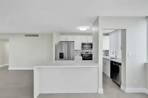 4222 Inverrary Boulevard Lauderhill FL 33319