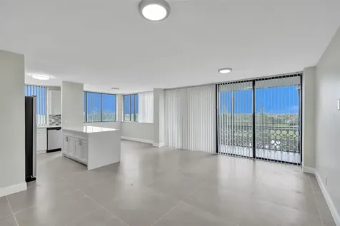 4222 Inverrary Boulevard Lauderhill FL 33319