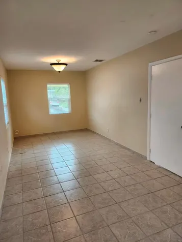 953 NE 34th Street Oakland Park FL 33334