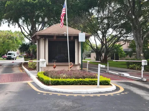 971 NW 122nd Terrace Pembroke Pines FL 33026