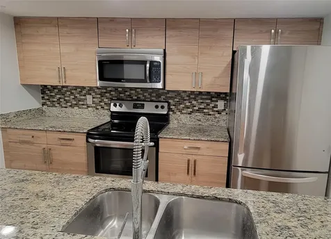 971 NW 122nd Terrace Pembroke Pines FL 33026