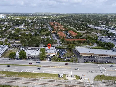 4071 N Dixie Highway Deerfield Beach FL 33064