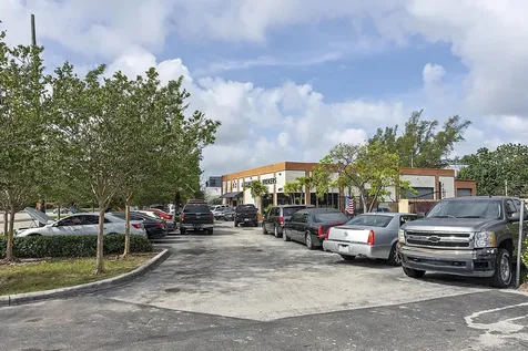 4071 N Dixie Highway Deerfield Beach FL 33064