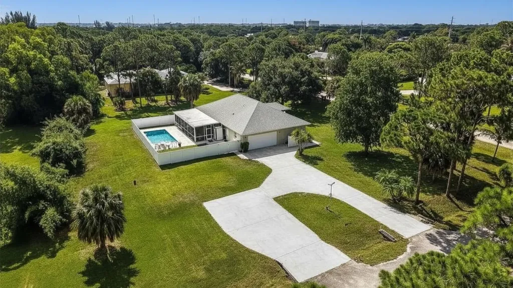 6681 140th Lane N Palm Beach Gardens FL 33418