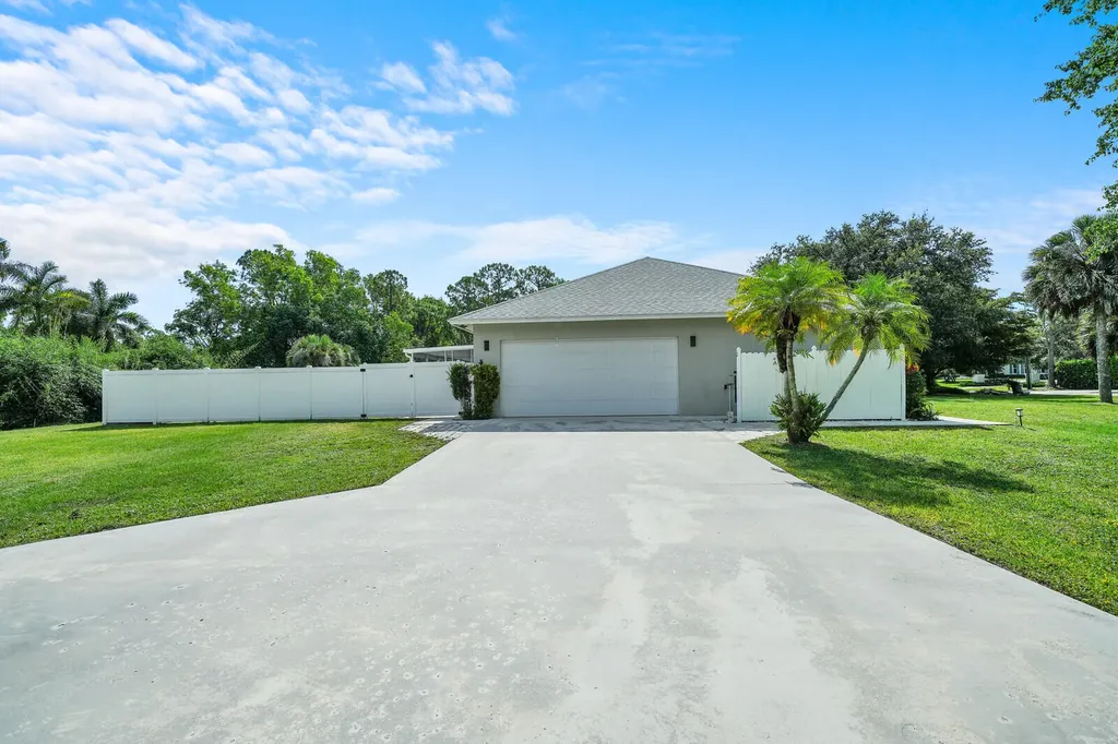 6681 140th Lane N Palm Beach Gardens FL 33418