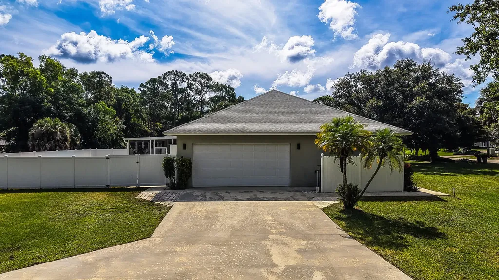 6681 140th Lane N Palm Beach Gardens FL 33418