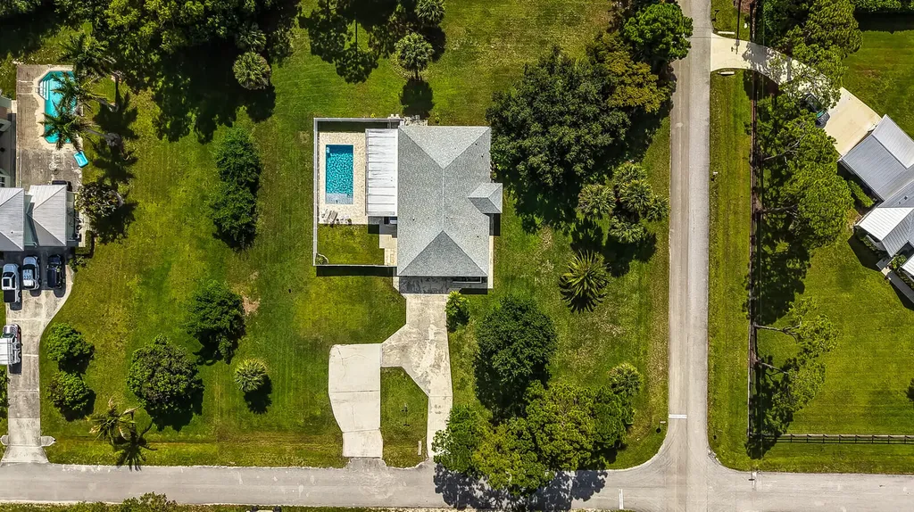 6681 140th Lane N Palm Beach Gardens FL 33418