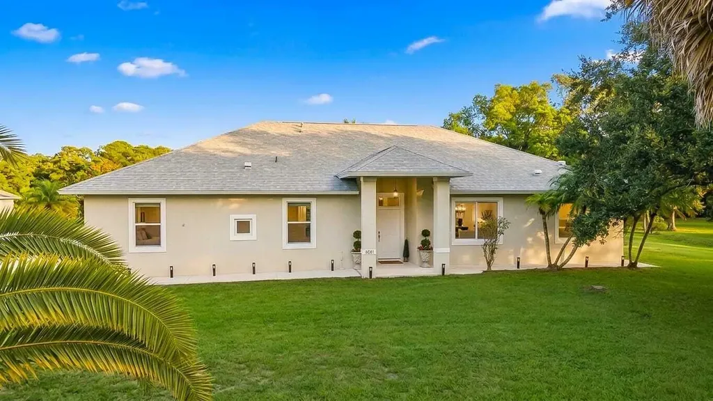 6681 140th Lane N Palm Beach Gardens FL 33418
