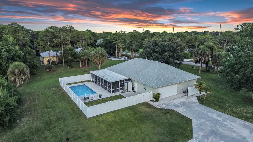 6681 140th Lane N Palm Beach Gardens FL 33418
