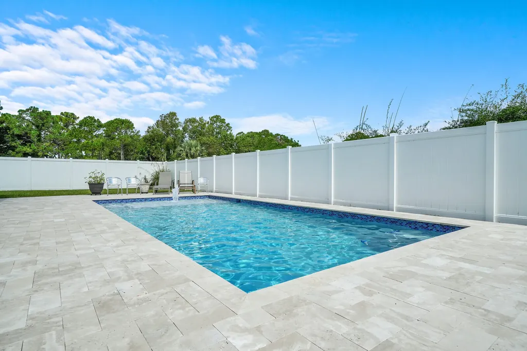 6681 140th Lane N Palm Beach Gardens FL 33418