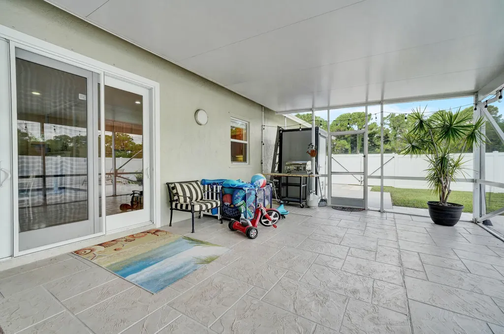6681 140th Lane N Palm Beach Gardens FL 33418
