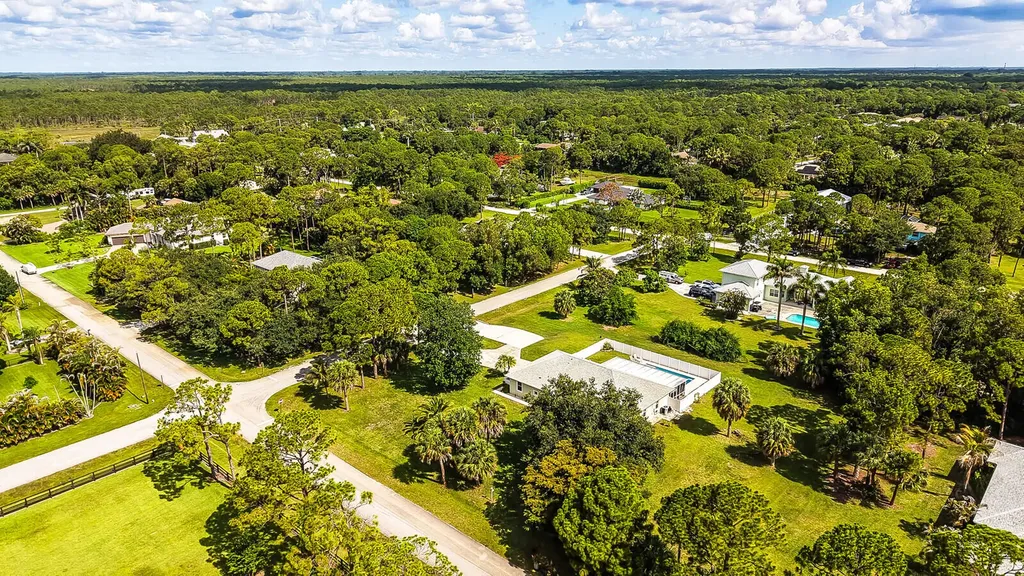 6681 140th Lane N Palm Beach Gardens FL 33418
