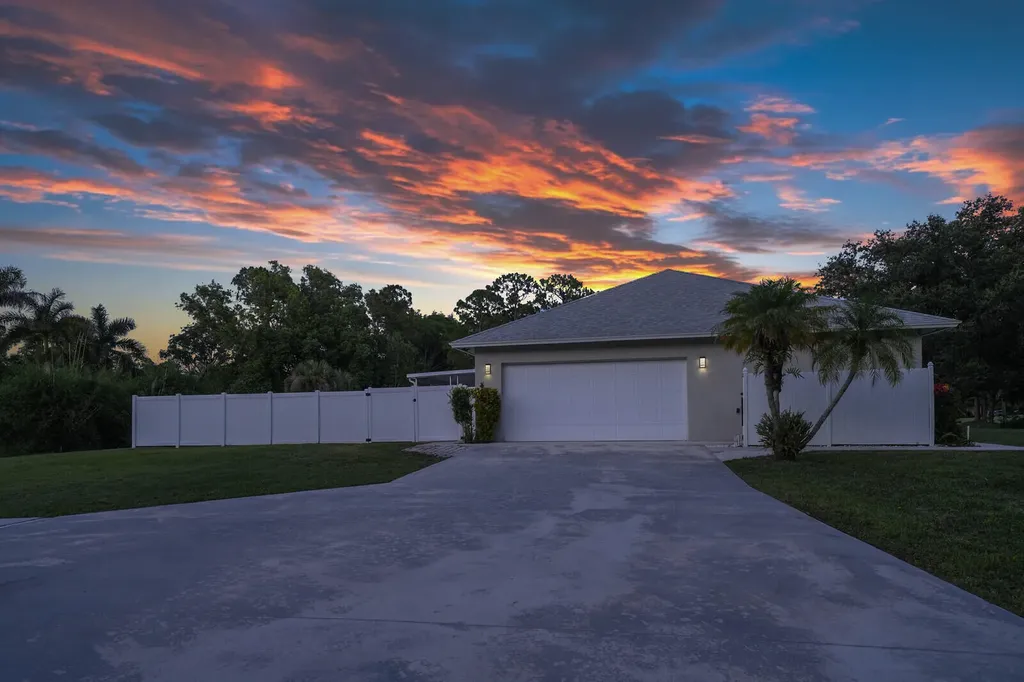 6681 140th Lane N Palm Beach Gardens FL 33418