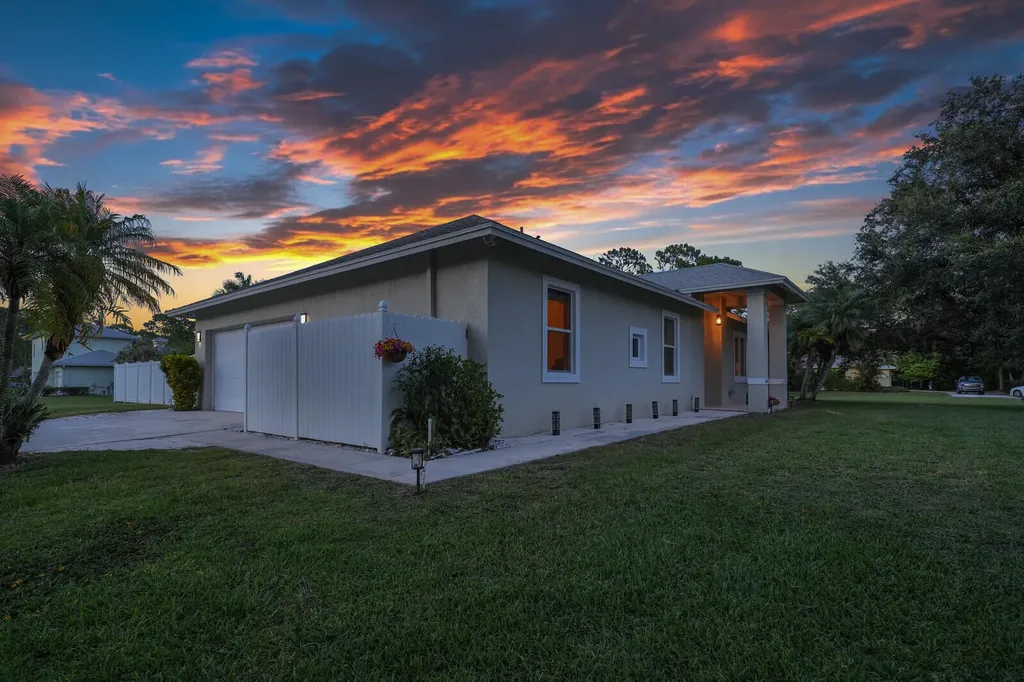 6681 140th Lane N Palm Beach Gardens FL 33418