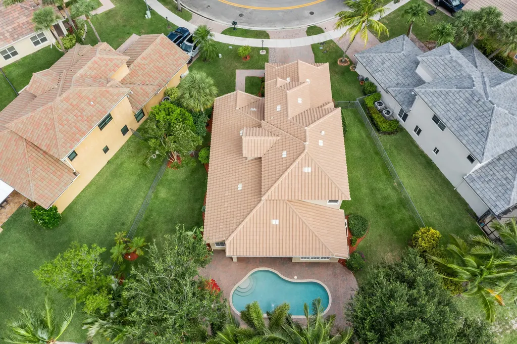 6152 NW 108th Way Parkland FL 33076