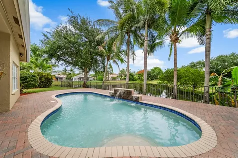 6152 NW 108th Way Parkland FL 33076