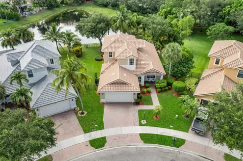 6152 NW 108th Way Parkland FL 33076