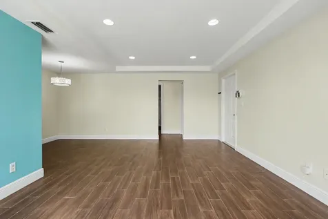 1250 SW 113th Terrace Pembroke Pines FL 33025