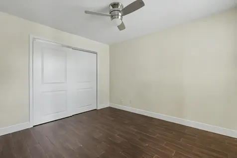 1250 SW 113th Terrace Pembroke Pines FL 33025