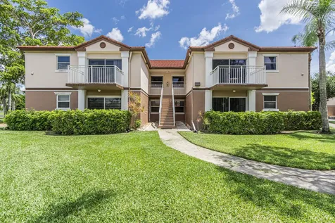 1250 SW 113th Terrace Pembroke Pines FL 33025