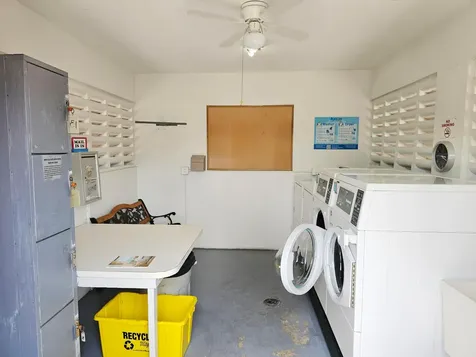 2521 Dudley Drive W West Palm Beach FL 33415