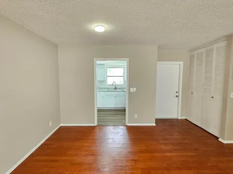 2521 Dudley Drive W West Palm Beach FL 33415