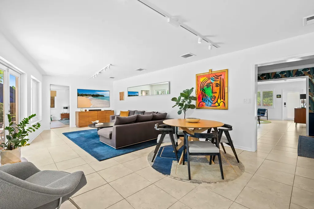 2043 NE 29th Street Fort Lauderdale FL 33306