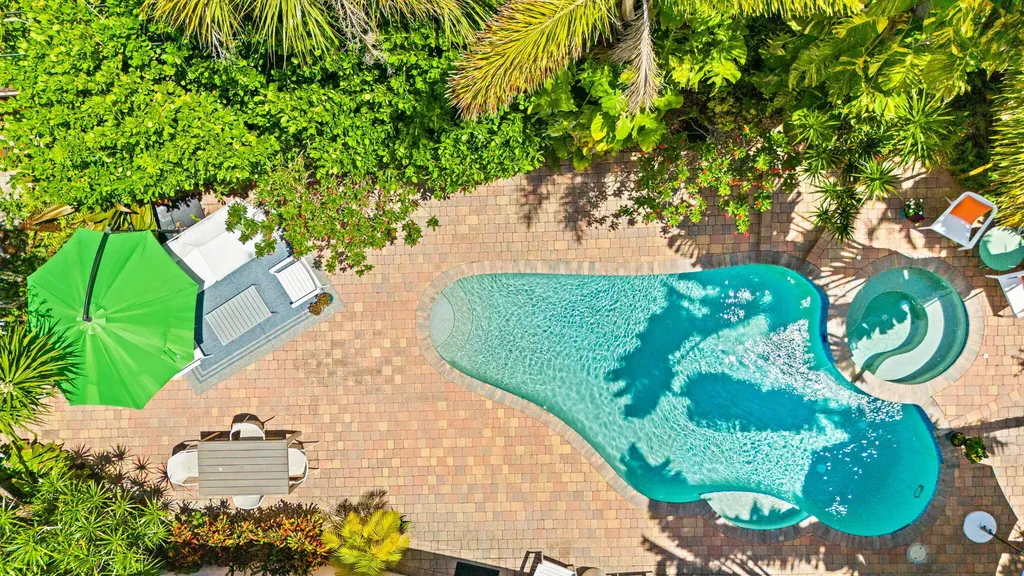 2043 NE 29th Street Fort Lauderdale FL 33306