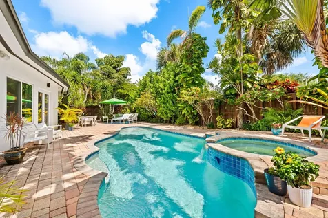 2043 NE 29th Street Fort Lauderdale FL 33306