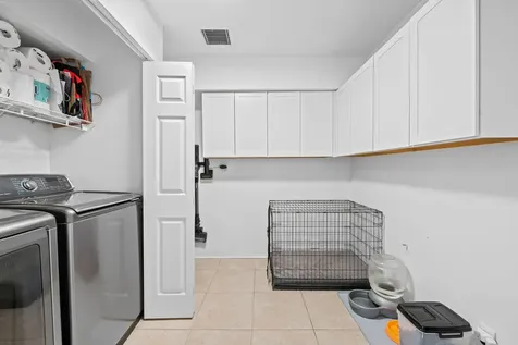 2043 NE 29th Street Fort Lauderdale FL 33306