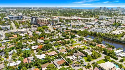 2043 NE 29th Street Fort Lauderdale FL 33306