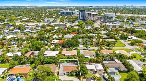 2043 NE 29th Street Fort Lauderdale FL 33306