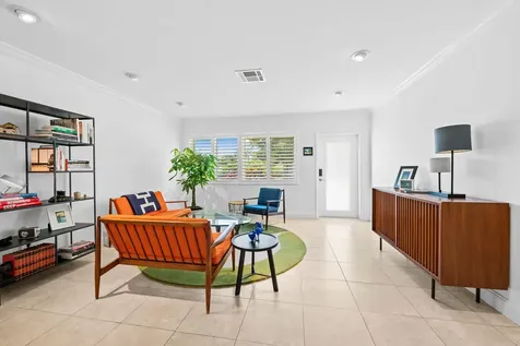 2043 NE 29th Street Fort Lauderdale FL 33306