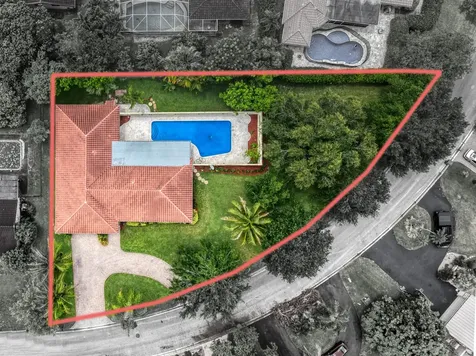3860 NW 100th Avenue Coral Springs FL 33065