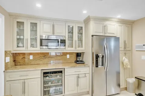 3860 NW 100th Avenue Coral Springs FL 33065