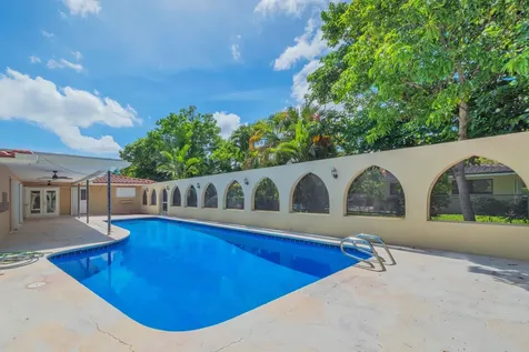 3860 NW 100th Avenue Coral Springs FL 33065