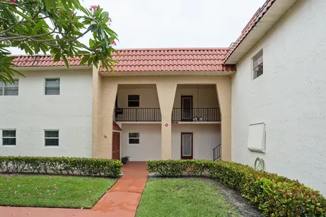 180 Lake Frances Drive West Palm Beach FL 33411