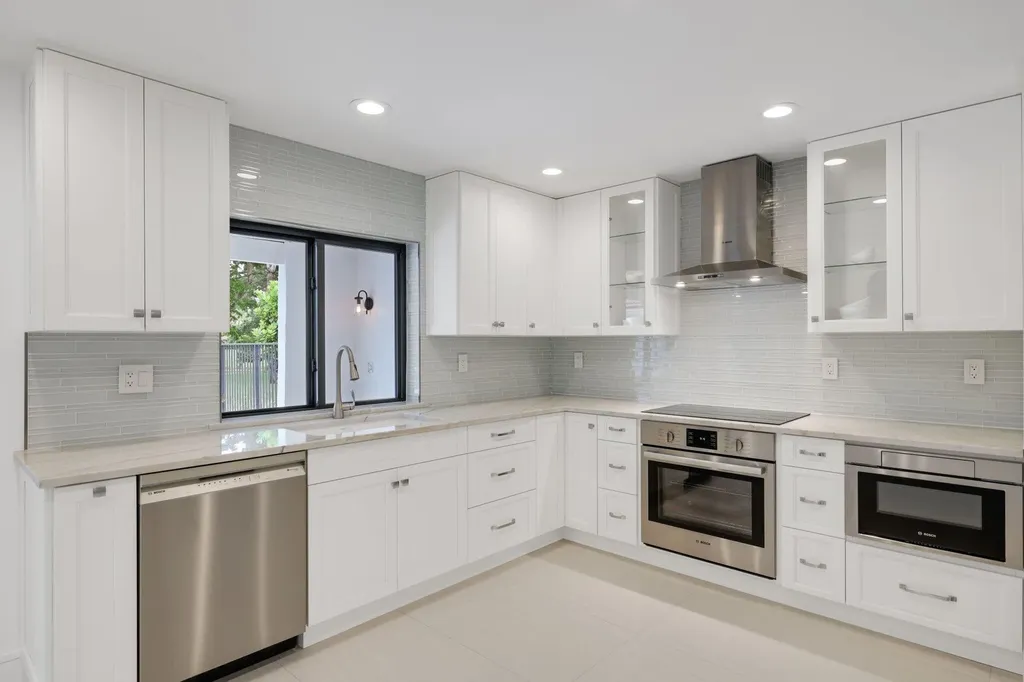 20195 Back 9 Drive Boca Raton FL 33498