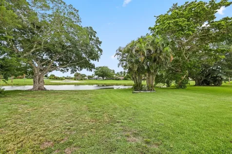 20195 Back 9 Drive Boca Raton FL 33498
