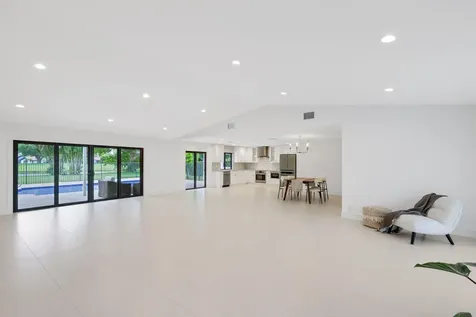 20195 Back 9 Drive Boca Raton FL 33498